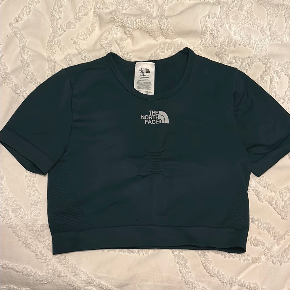 The North Face Green Crop T-Shirt Fitted Style